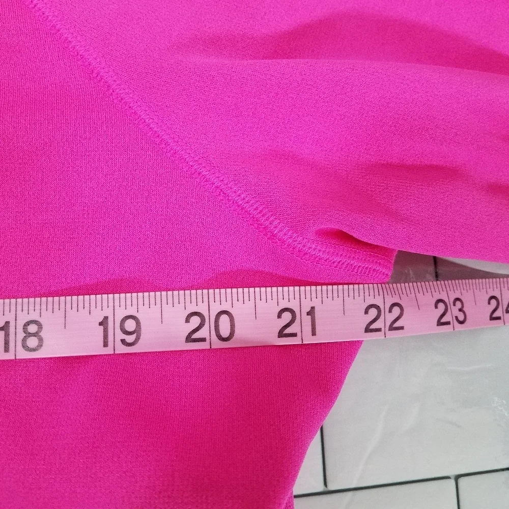 Nike Pink Therma-fit Crew neck XL